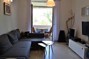 Apartments Ari i Segi