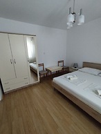 Apartments Poldan
