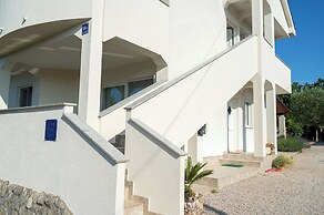 Apartments Kamenar