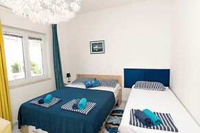 Apartments Beach House Blace