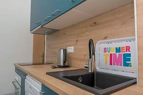 Apartments Beach House Blace