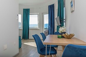 Apartments Beach House Blace