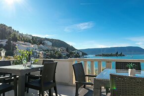 Apartments Beach House Blace