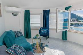 Apartments Beach House Blace