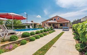 House Bonaca