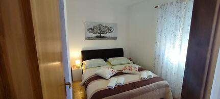 House Bonaca
