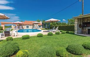 House Bonaca