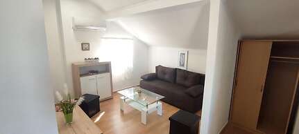 House Bonaca