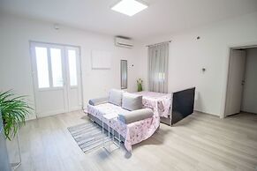 Apartment Smile Studio