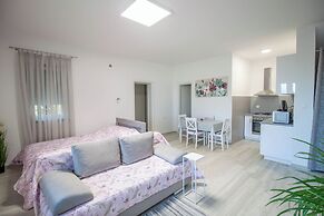 Apartment Smile Studio