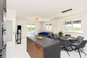 Apartments Sunny