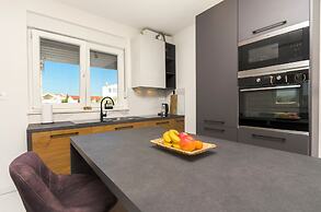 Apartments Sunny