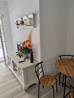 Apartments and Rooms Mery