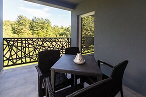 Apartments Cetri Hrasta