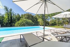 Apartments Cetri Hrasta