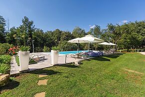 Apartments Cetri Hrasta