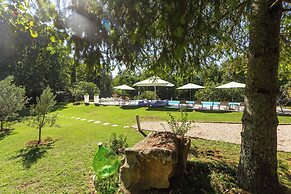 Apartments Cetri Hrasta