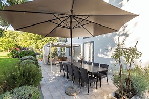 Apartments Cetri Hrasta