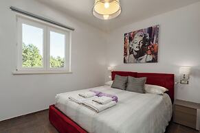 Apartments Cetri Hrasta