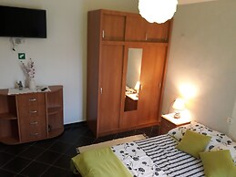 Apartments Pemita