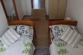 Apartments Pemita