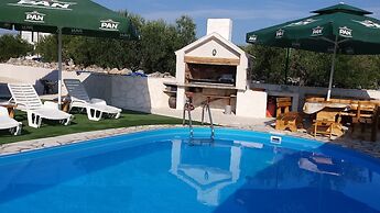 Apartments Pemita