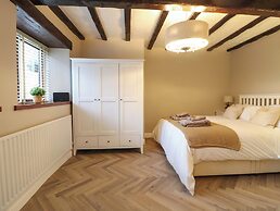 Magnolia Cottage
