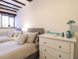 Magnolia Cottage