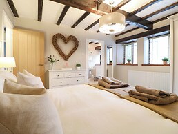Magnolia Cottage