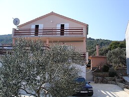 Apartment Ana