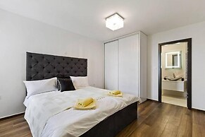 Villa Three Units