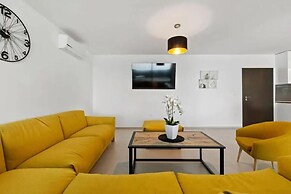 Villa Three Units