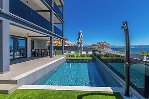 Villa Three Units