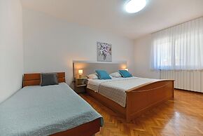 Apartments Kapetan