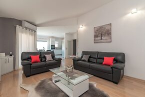 Apartments Kapetan