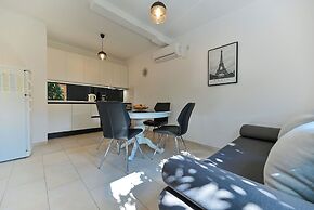 Apartments Kapetan