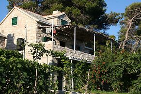 House Svjetlana