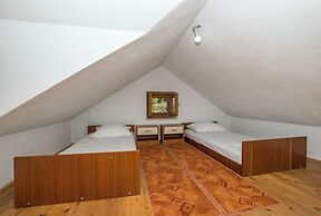 House Svjetlana