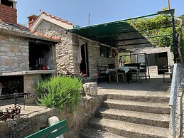 House Ivica