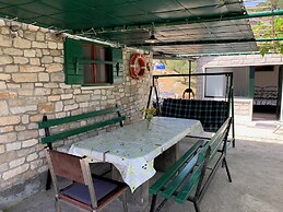 House Ivica