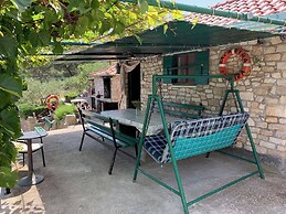 House Ivica
