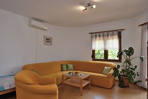 Apartments Petra