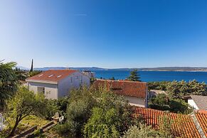 Apartments and Rooms Dotli