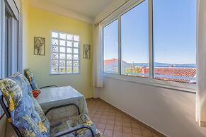 Apartments and Rooms Dotli