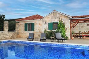 House Irena