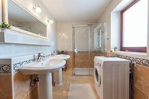House Marinka
