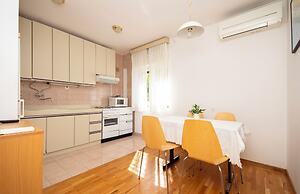Apartment Maja