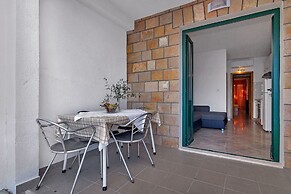 Apartment and Rooms Nikola