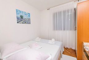 Apartments Dragica
