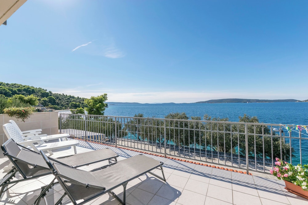 Apartments Dragica